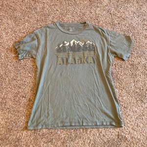 american eagle tee